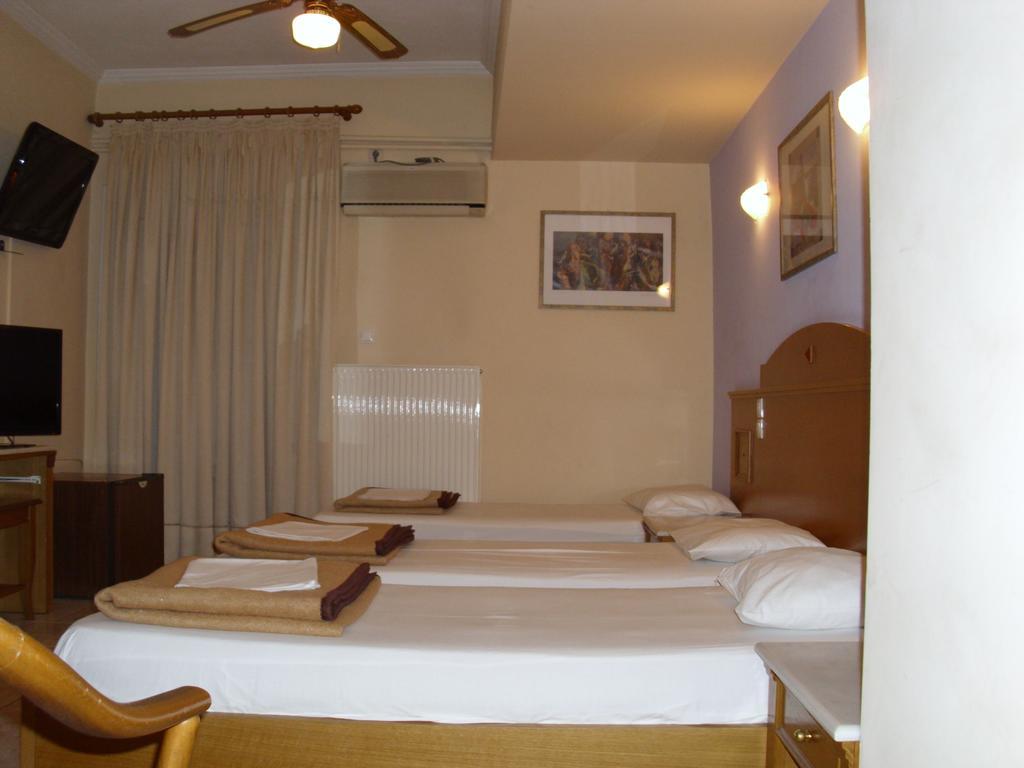 Hotel Cybele Pefki Афины Экстерьер фото
