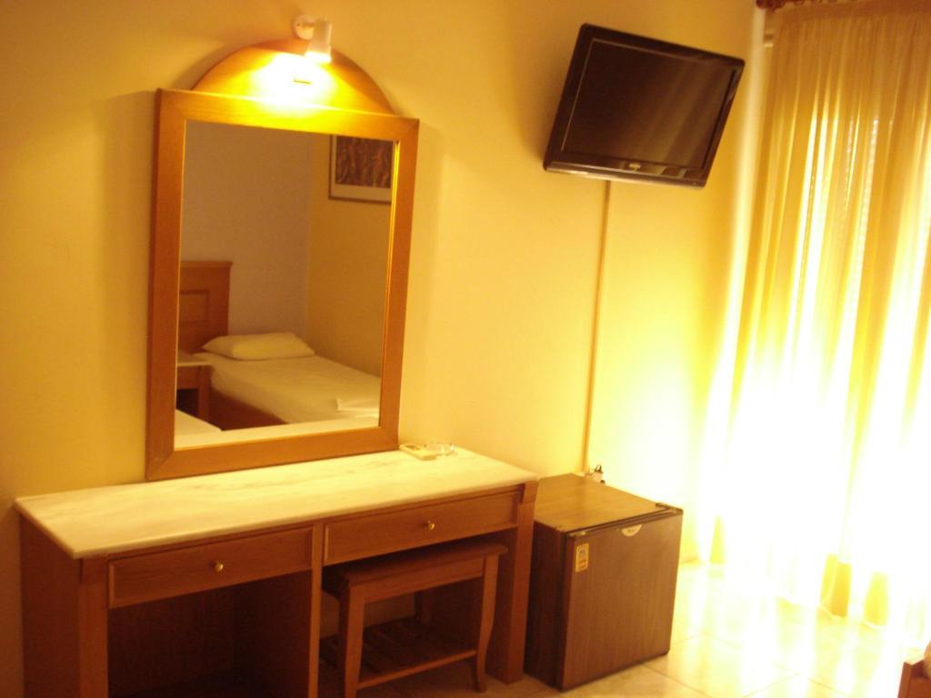 Hotel Cybele Pefki Афины Номер фото